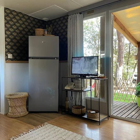 Camping Oasis Village Puget-sur Argens Exteriör bild