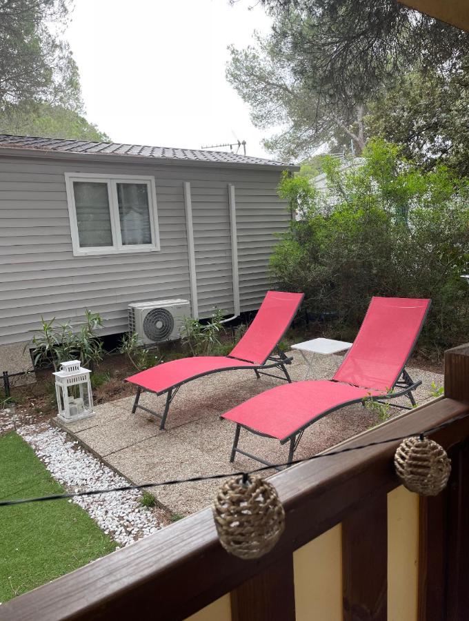Camping Oasis Village Puget-sur Argens Exteriör bild